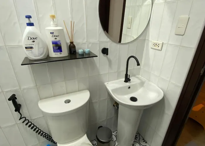 Aparthotel San Lorenzo Place Makati *